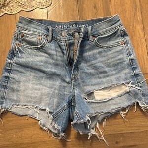 American Eagle 0 strigid real good relaxed short denim jean shorts